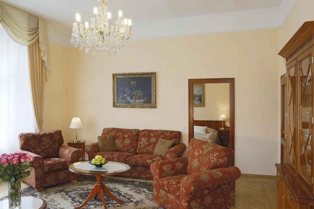 Bristol Kralovska Vila Karlovy Vary Hotel